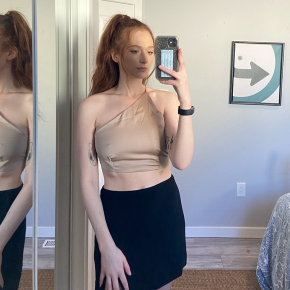 Shein Cross Top - Picture 1 of 2